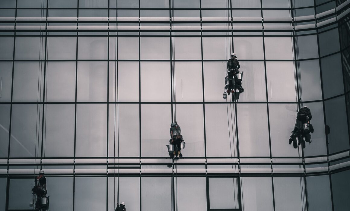 Frequently-Asked-Questions-About-Window-Cleaning